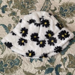 Fuzzy fur fleece white bucket hat black flowers